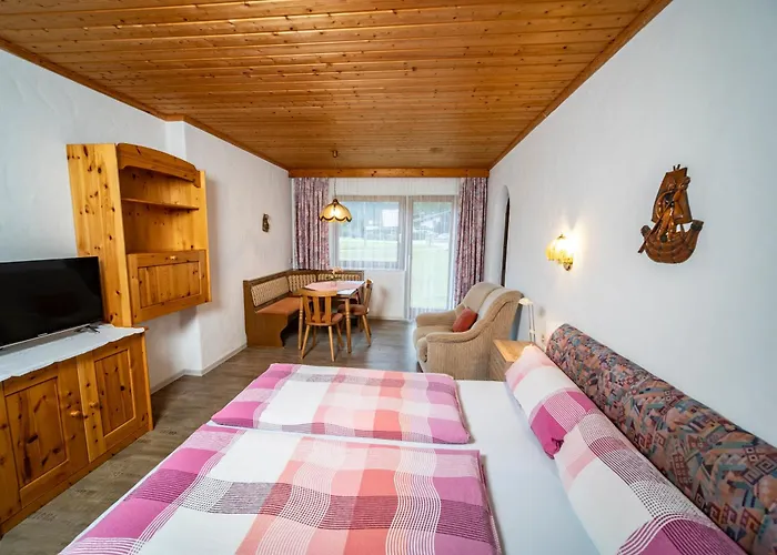 Appartmenthaus Donnerrose * Leutasch